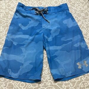 mens under armour boardshorts sz 28